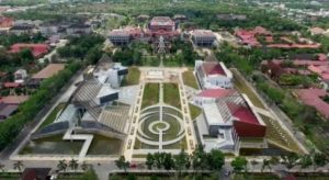 Bingung Kuliah di Mana? Kampus Pilihan Kalian di Kalbar!