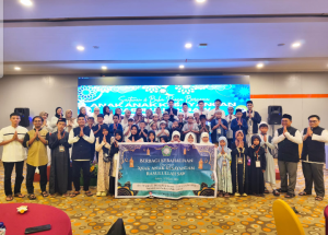 Hadirkan Senyum di Bulan Suci, Yayasan Fawaidus Syifa Lil Qulub Pontianak Ajak 30 Anak Yatim Belanja di Mitra Anda dan Buka Puasa di Hotel