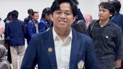 Dolar Naik