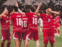 Garuda Perkasa! Indonesia Hancurkan Oman 3-0, Emil Audero Tepis Penalti dan Ragnar Akhiri Puasa Gol