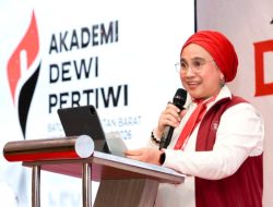 Ketua Umum Dewi Pertiwi Fenty Noverita Buka Dewi Akademi Batch II di Kalbar, Cetak Kader Penggerak Perempuan