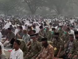 Ribuan Umat Muslim Gelar Sholat Istisqo di Pontianak, Memohon Hujan di Tengah Kemarau dan Kabut Asap