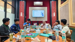 DI BALIK SEBUAH KATA DAN TATAPAN: PELAJARAN KOMUNIKASI UNTUK CALON MASTER OF TRAINING