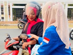 Peduli Kabut Asap, KOPRI PC PMII Ketapang Bagikan Masker kepada Masyarakat
