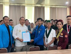 Audiensi dengan Pemerintah Daerah, Mahasiswa dan Pemuda Ketapang Desak Langkah Konkret Penanganan Karhutla