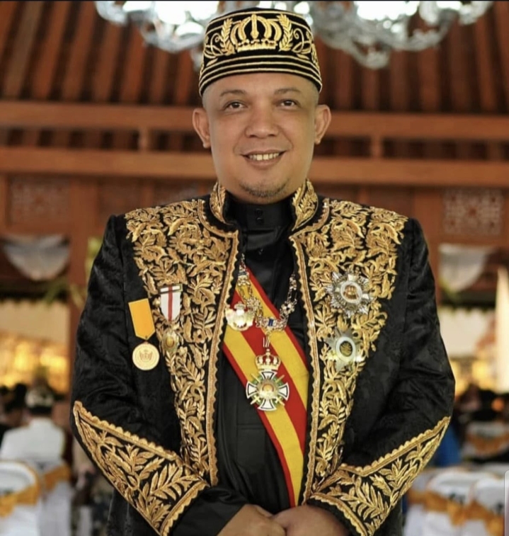 Sultan Mulia Kusuma Nata Pakunegara XV