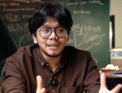 Ferry Irwandi Soroti Pernyataan Gubernur Kalbar soal Mahasiswa dan Penanganan Karhutla